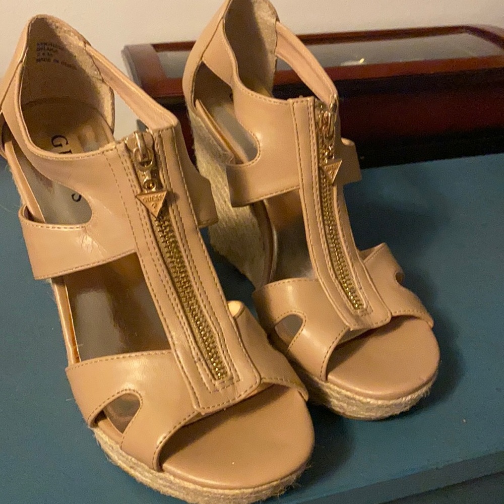 Guess shoes - Picture 1 of 4